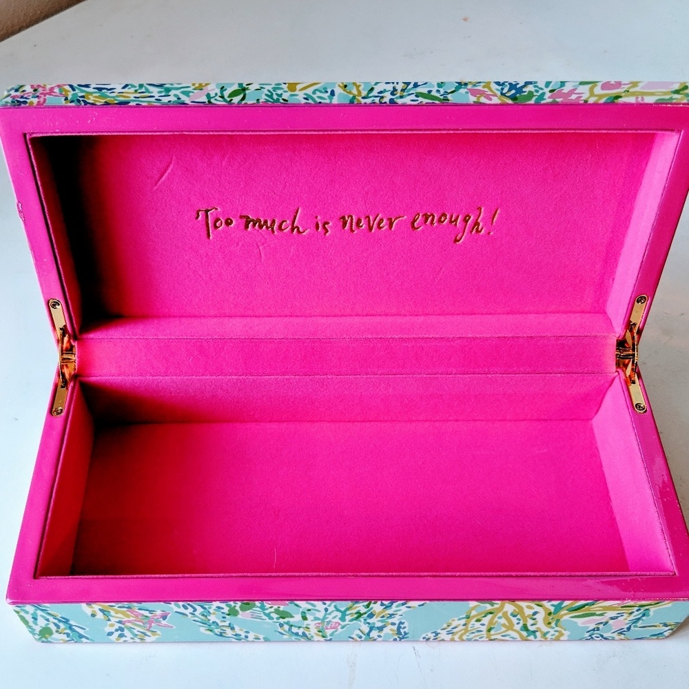 🔶🔸New Post🔸🔶 Lilly Pulitzer Jewelery Box